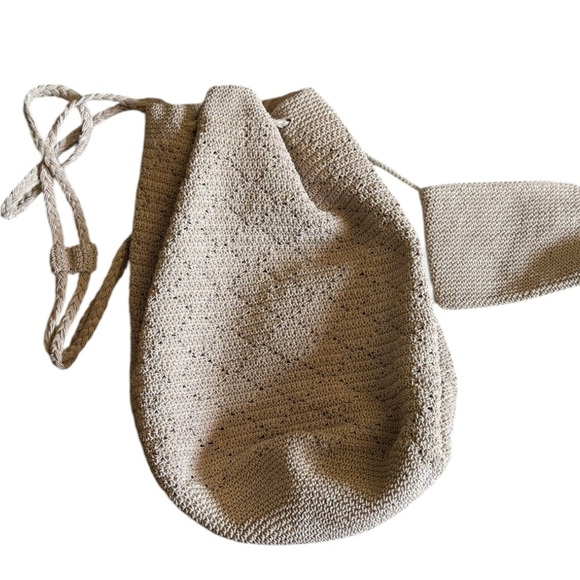 Carlo D’Santi Tan Soft Woven Backpack Bag with Matching Change Purse main image 9